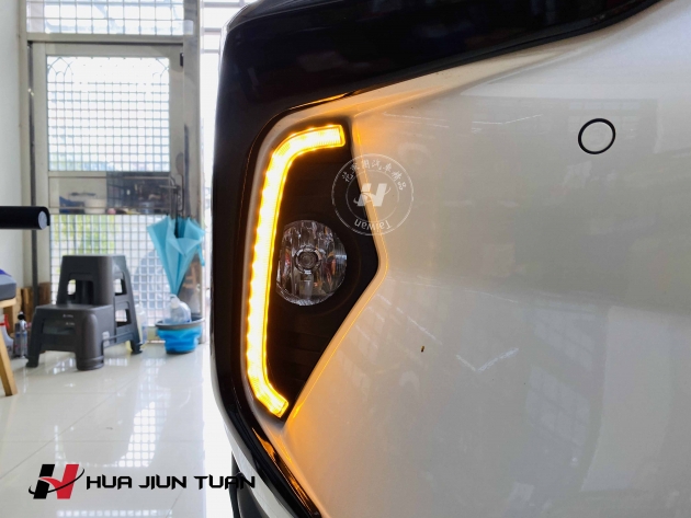 RAV4 五代 C型日行燈