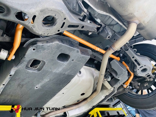 MG HS 後下防傾桿